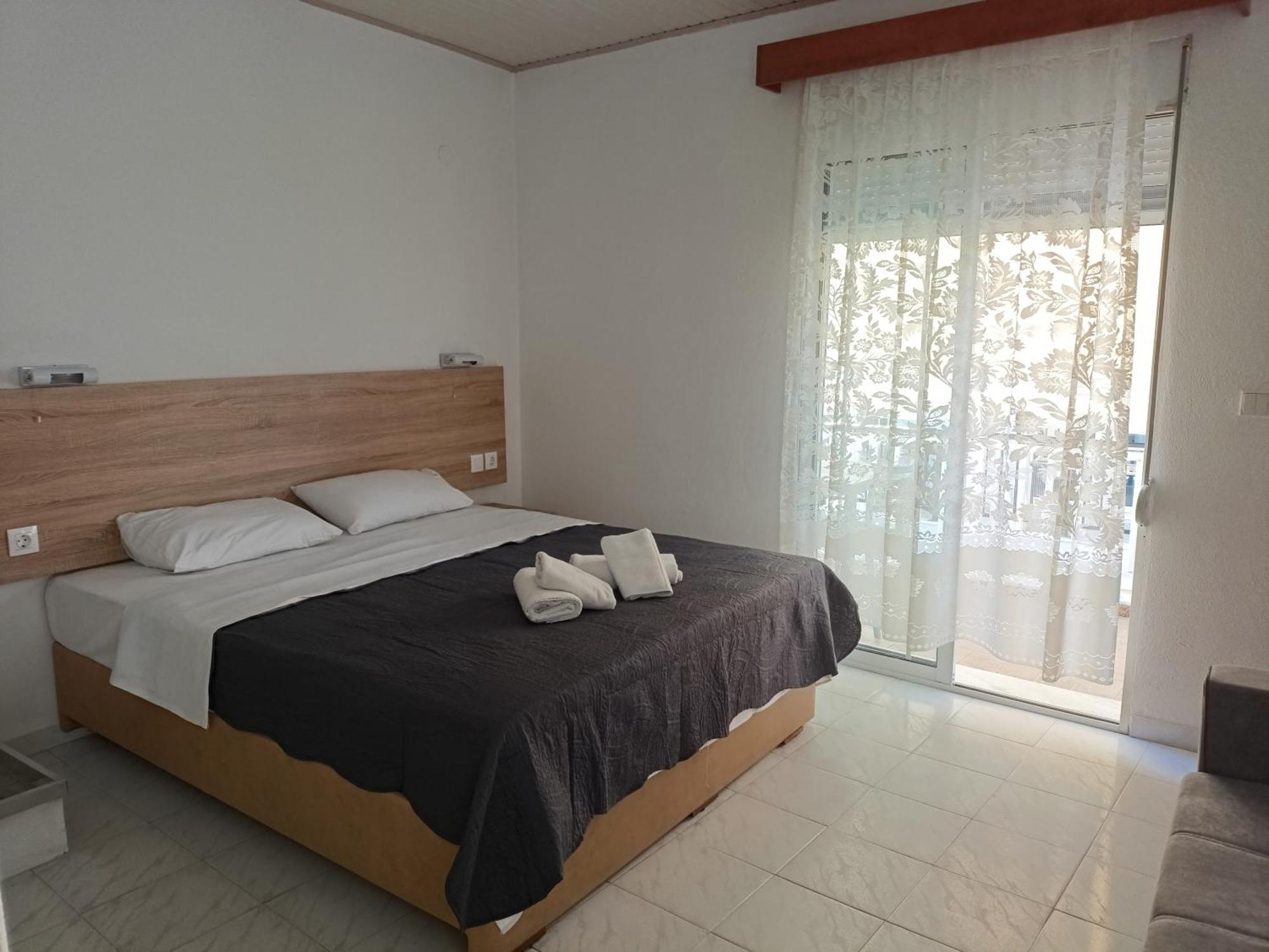 Hotel Gatos Beach Pefkochori Zimmer foto