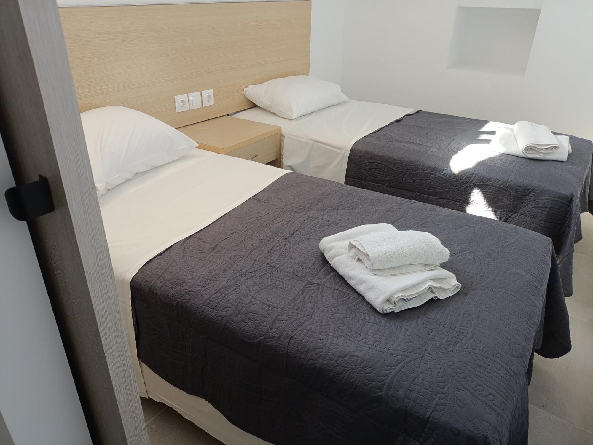 Hotel Gatos Beach Pefkochori Zimmer foto