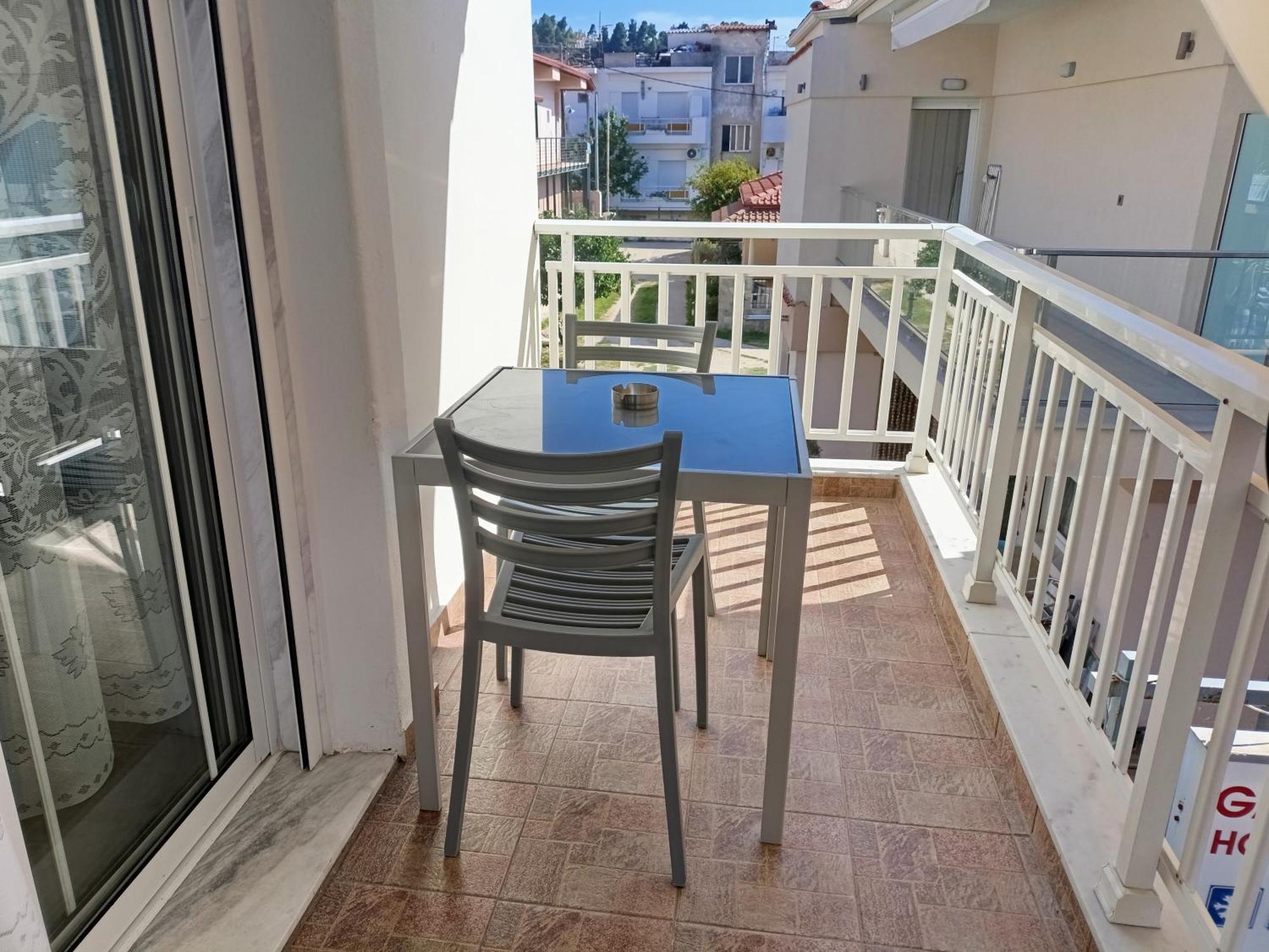 Hotel Gatos Beach Pefkochori Zimmer foto