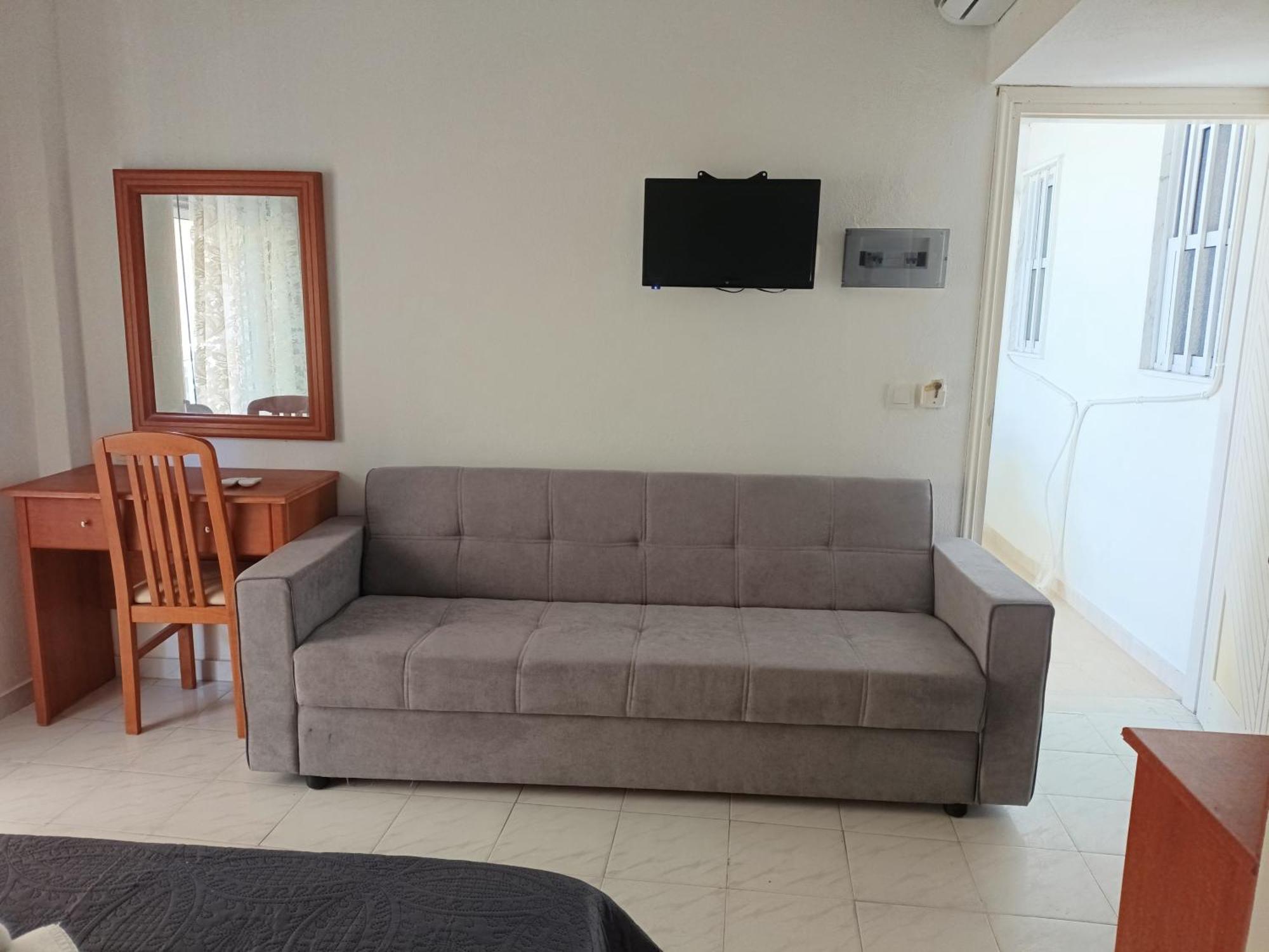 Hotel Gatos Beach Pefkochori Zimmer foto
