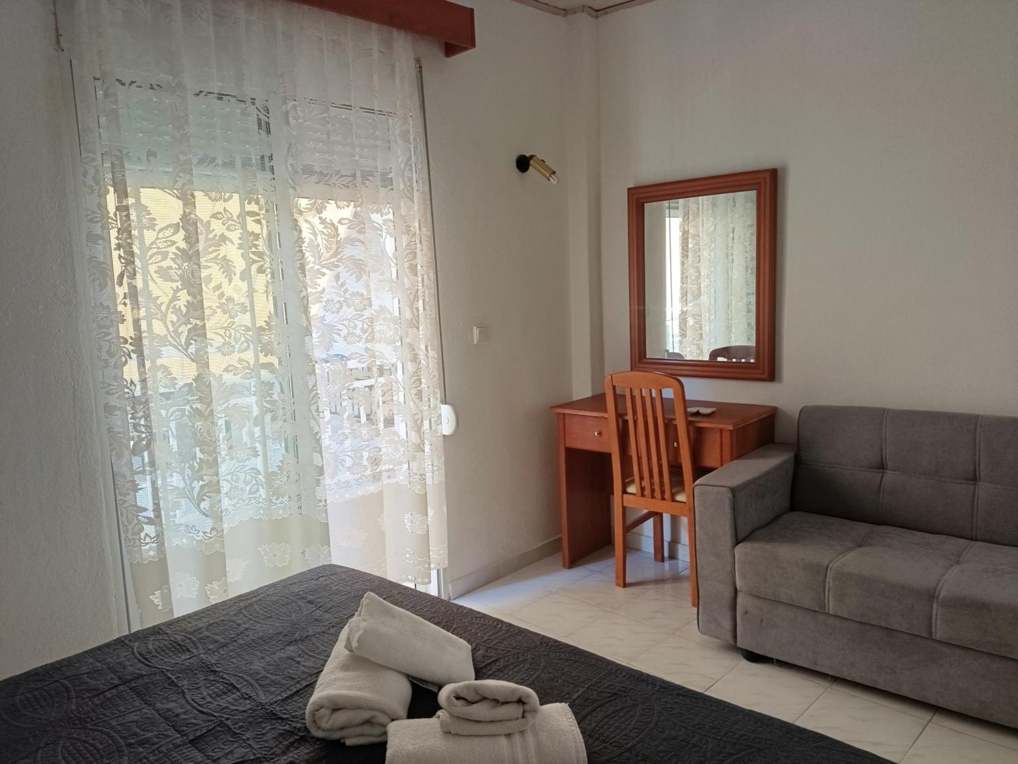 Hotel Gatos Beach Pefkochori Zimmer foto