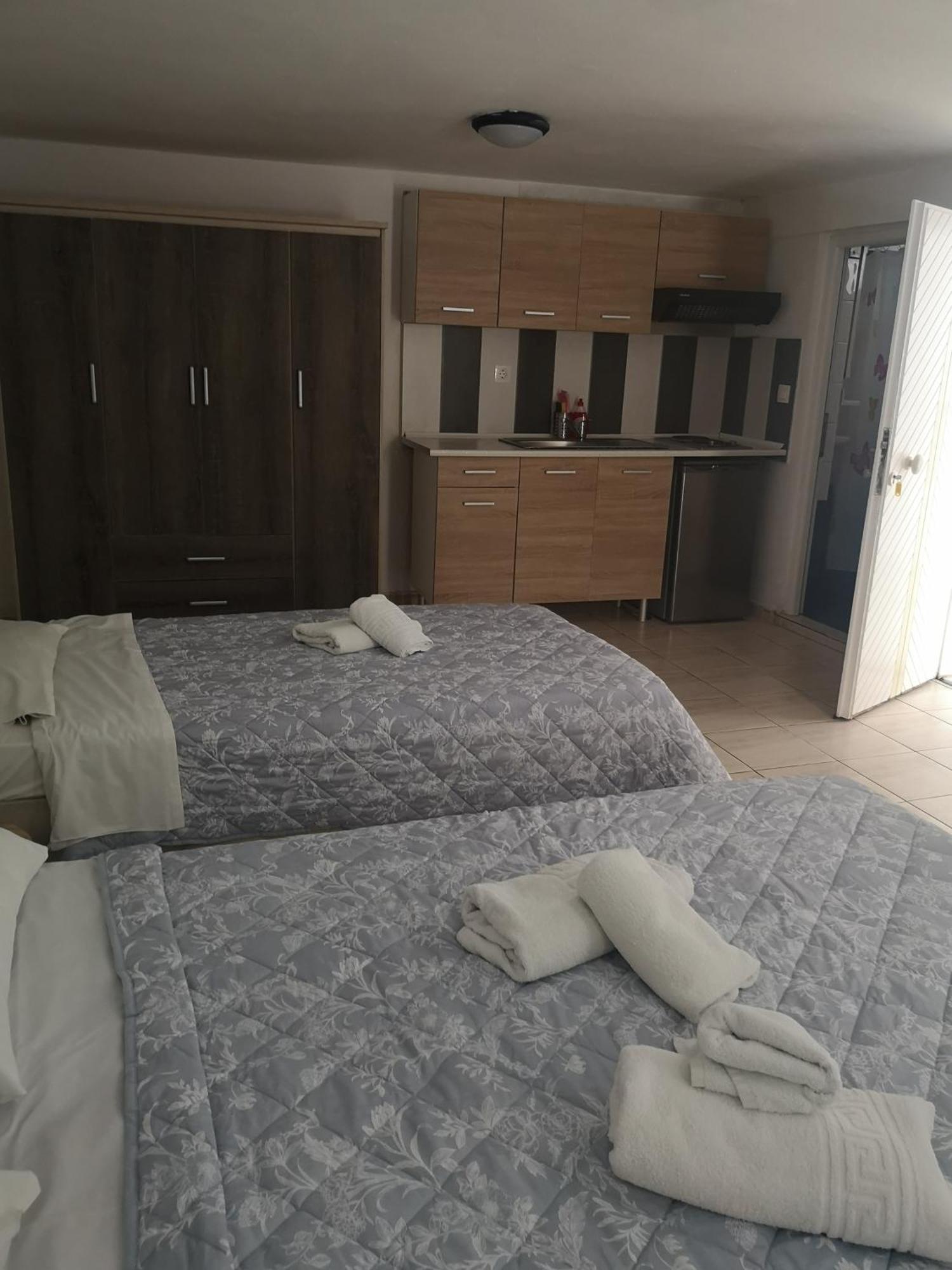 Hotel Gatos Beach Pefkochori Zimmer foto